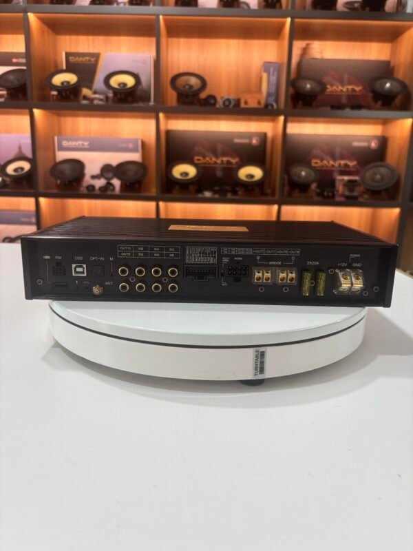 Car Audio DSP Processor with Built-in Amplifier